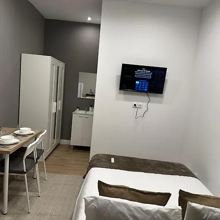 Smart Space Lisboa 2 - Banheiro E Cozinha Privativo דירה *